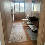 Chicos De Y Restaurante בית כפרי