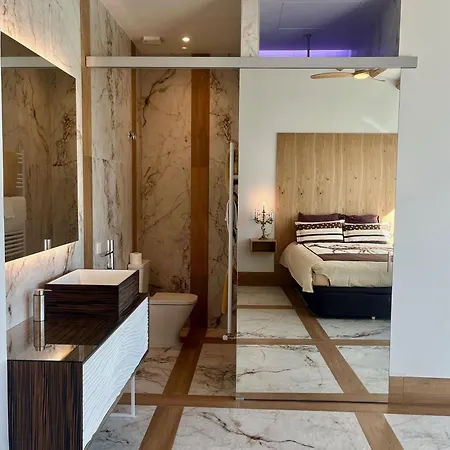 Chicos De Y Restaurante Lastanosa