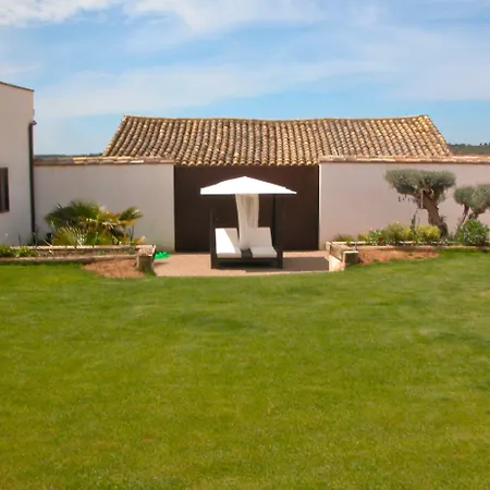 Landhaus Chicos De Y Restaurante