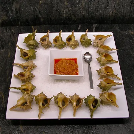 Landhuis Chicos De Y Restaurante *