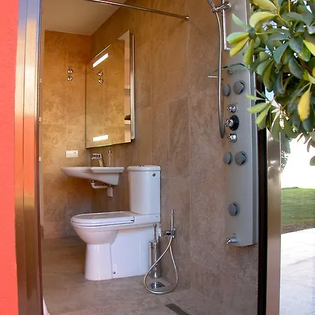 Chicos De Y Restaurante Landhuis *